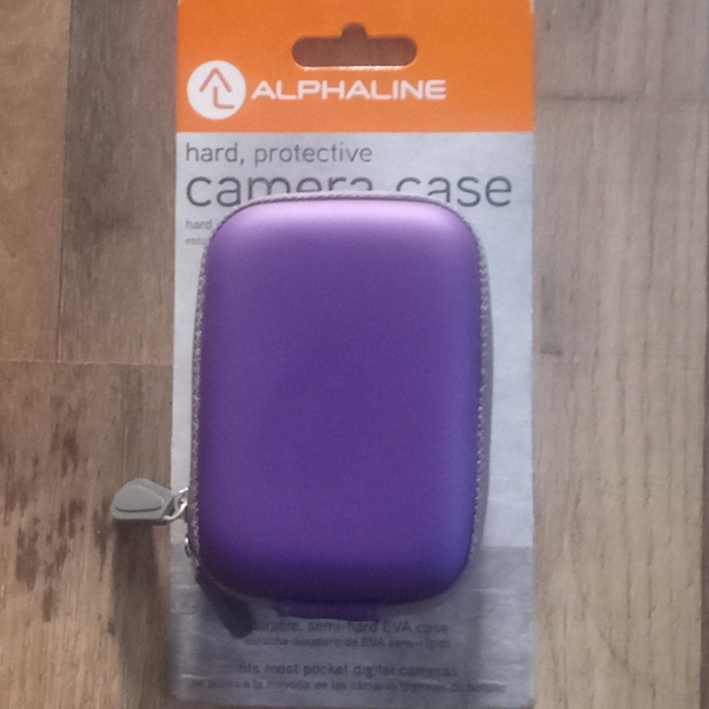 Alphaline hard, protective camera case